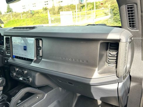 Used 2025 Ford Bronco Badlands AWD/4WD image 26