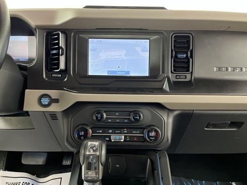 Used 2023 Ford Bronco Wildtrak AWD/4WD image 21