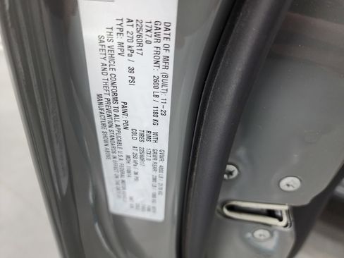 Used 2024 Jeep Compass Latitude image 57