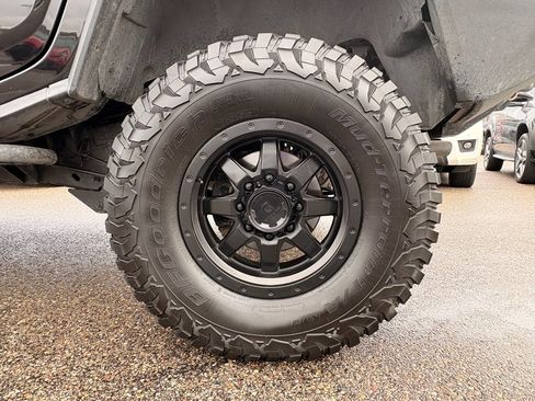 Used 2005 HUMMER H2 SUT image 9