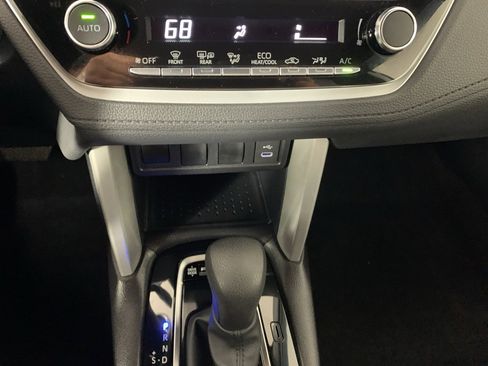 Used 2024 Toyota Corolla Cross S image 12