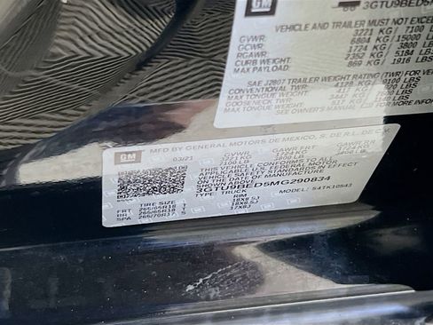 Used 2021 GMC Sierra 1500 SLE AWD/4WD image 32