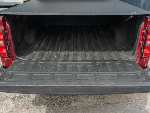 Used 2018 Chevrolet Silverado 1500 LT w/ Texas Edition AWD/4WD image 10