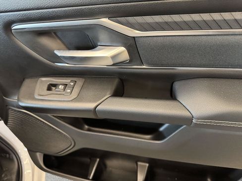 New 2026 RAM 1500 Big Horn AWD/4WD image 24