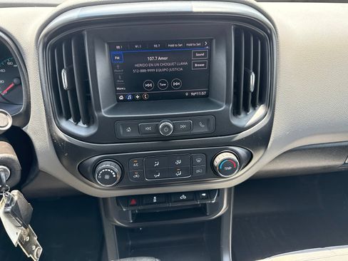 Used 2020 Chevrolet Colorado W/T w/ Custom Special Edition RWD image 21