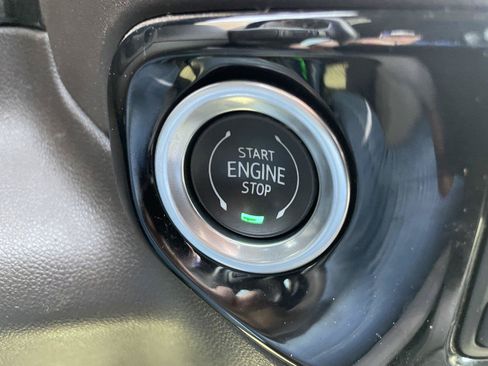 Used 2024 Chevrolet Silverado 1500 LT AWD/4WD image 18