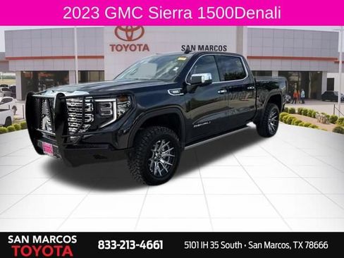 Used 2023 GMC Sierra 1500 Denali w/ Denali Reserve Package AWD/4WD image 1