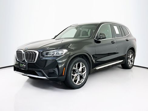 Used 2024 BMW X3 xDrive30i image 3