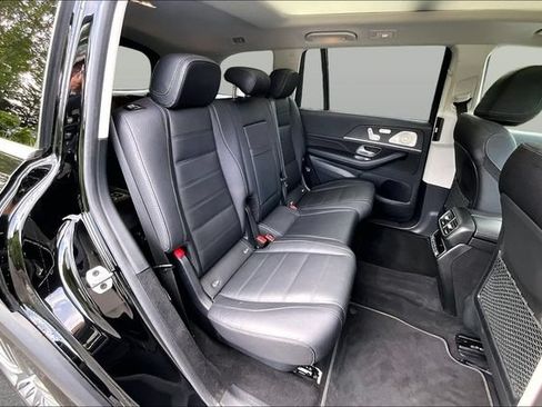 Certified 2024 Mercedes-Benz GLS 450 4MATIC image 29