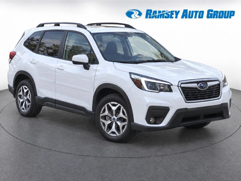 Used 2021 Subaru Forester Premium AWD/4WD image 2