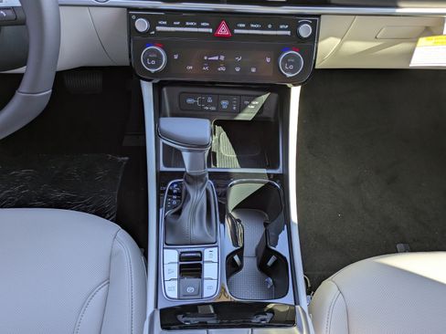 New 2026 Hyundai Tucson SEL FWD image 18