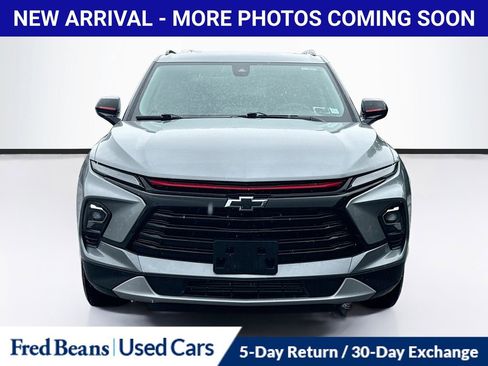 Used 2023 Chevrolet Blazer LT w/ Convenience Package AWD/4WD image 2