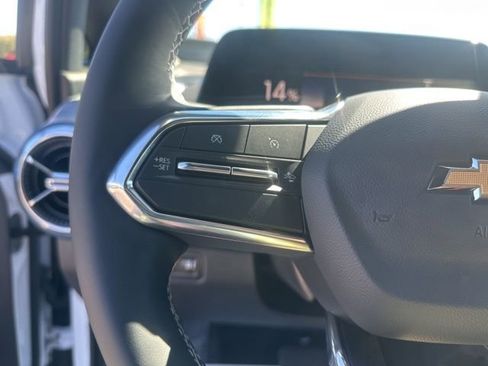 New 2026 Chevrolet Equinox EV LT image 19