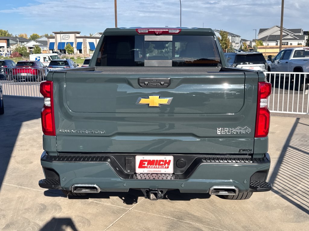Used 2026 Chevrolet Silverado 1500 High Country AWD/4WD image 4