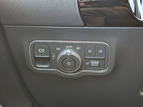 Used 2026 Mercedes-Benz GLA 250 4MATIC image 17