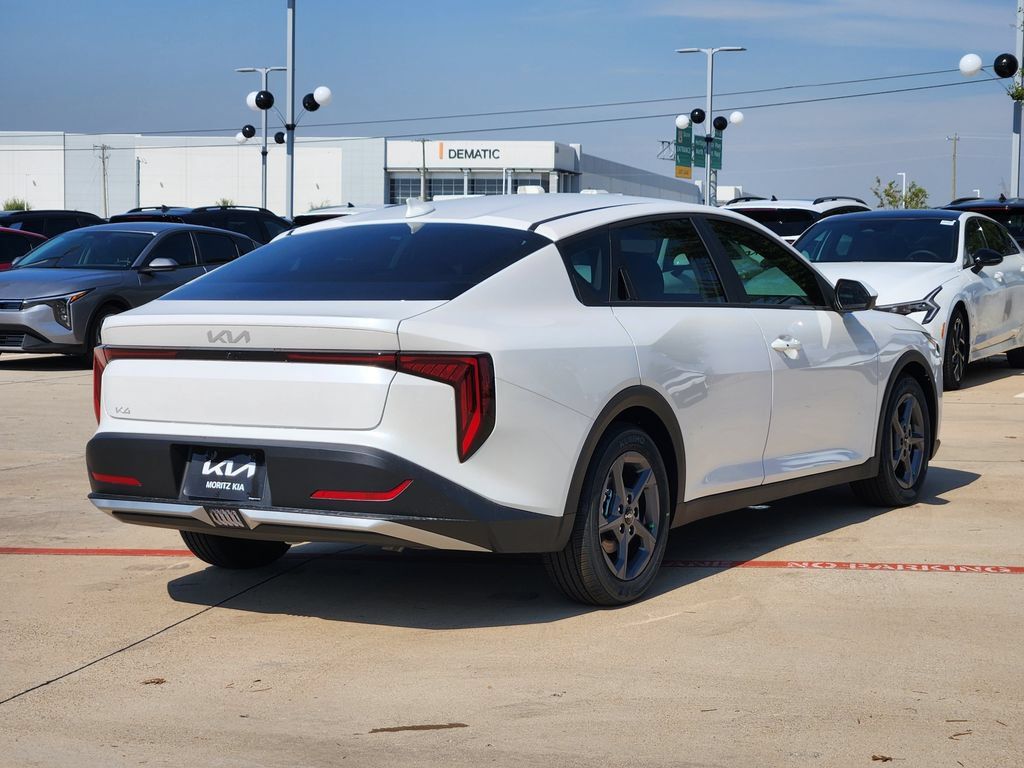 New 2026 Kia K4 FWD image 5
