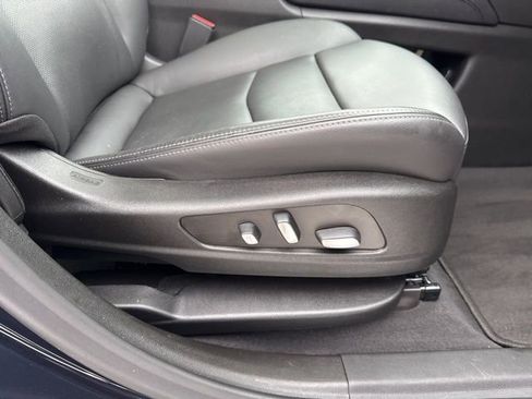 Certified 2022 Cadillac XT6 Sport w/ Technology Package image 31