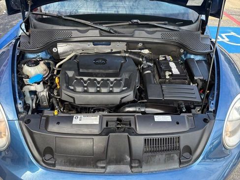 Used 2018 Volkswagen Beetle 2.0T S FWD image 49