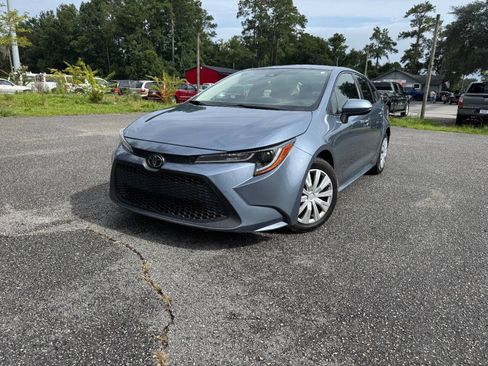 Used 2020 Toyota Corolla LE FWD image 30