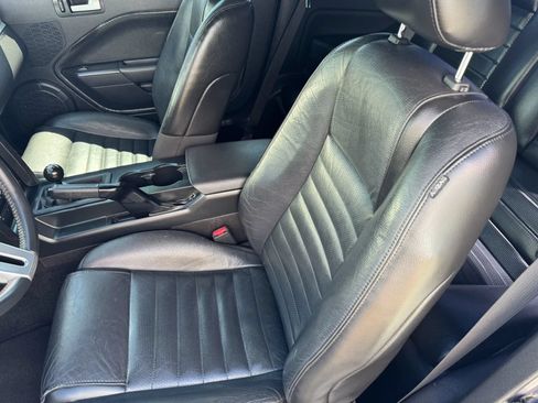 Used 2007 Ford Mustang GT Premium RWD image 11