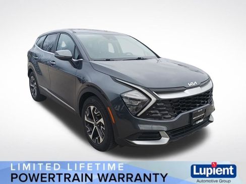 Used 2023 Kia Sportage EX image 1