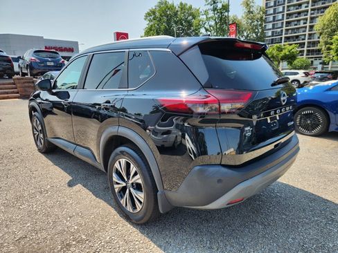Certified 2023 Nissan Rogue SV w/ SV Premium B Package AWD/4WD image 3