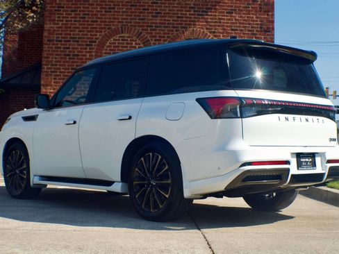 Used 2026 INFINITI QX80 Autograph w/ Premium Cargo Package image 7