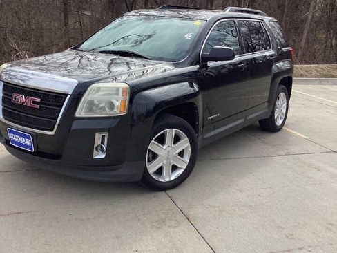 Used 2011 GMC Terrain SLT image 2