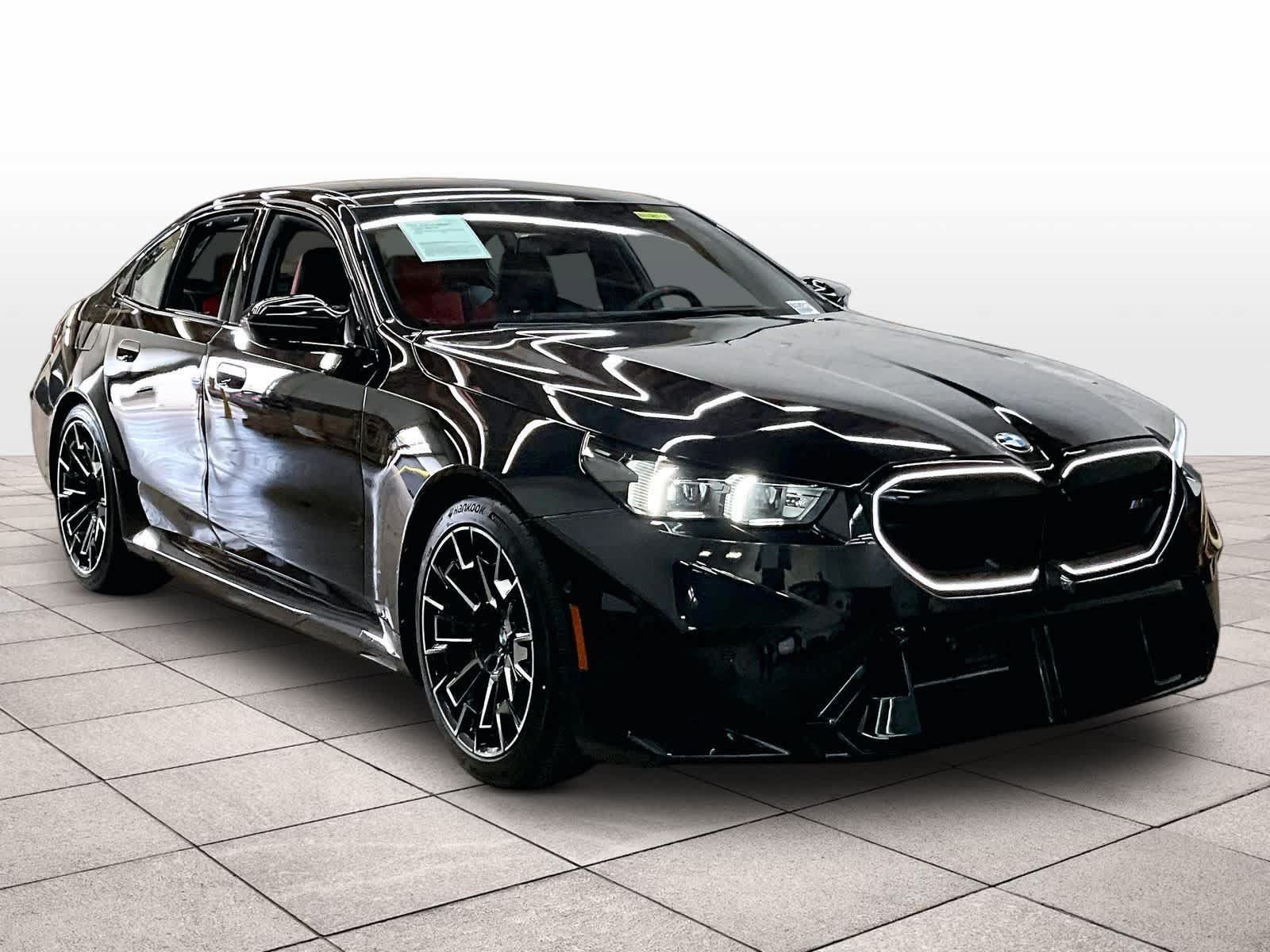 Used 2025 BMW M5 AWD/4WD image 2