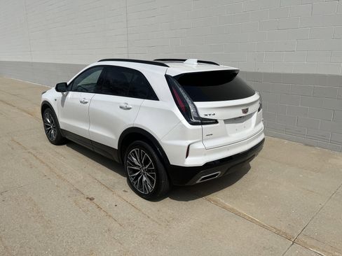 Used 2024 Cadillac XT4 Sport w/ Cold Weather Package image 5