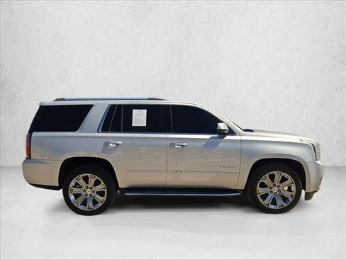 Used 2015 GMC Yukon Denali w/ Touring Package AWD/4WD image 4
