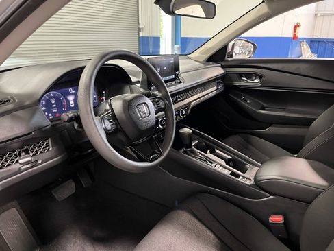 Used 2024 Honda Accord EX image 22