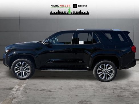 New 2026 Toyota 4Runner Limited AWD/4WD image 2
