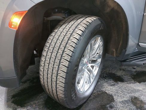 Used 2021 GMC Yukon SLT w/ SLT Luxury Package AWD/4WD image 33