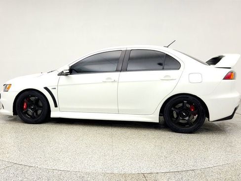 Used 2015 Mitsubishi Lancer Evolution GSR image 8