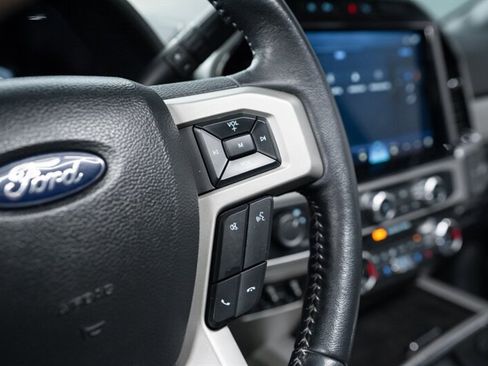 Used 2022 Ford F250 Lariat w/ Black Appearance Package image 20