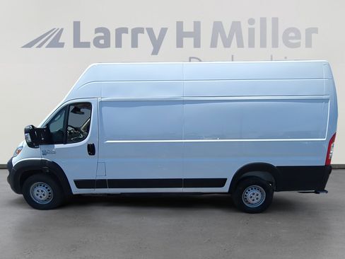 New 2024 RAM ProMaster 3500 w/ Delivery Van Package image 2