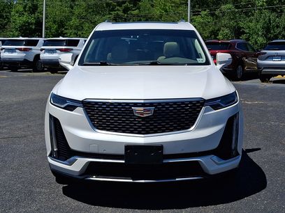 Certified 2024 Cadillac XT6 Premium Luxury w/ LPO, Floor Liner Package