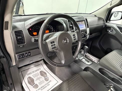 Used 2021 Nissan Frontier SV AWD/4WD image 22
