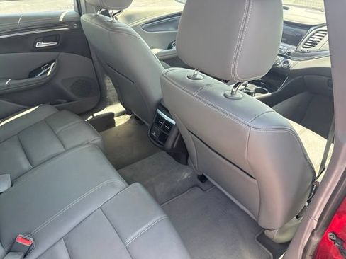 Used 2018 Chevrolet Impala LT w/ LT Leather Package FWD image 17