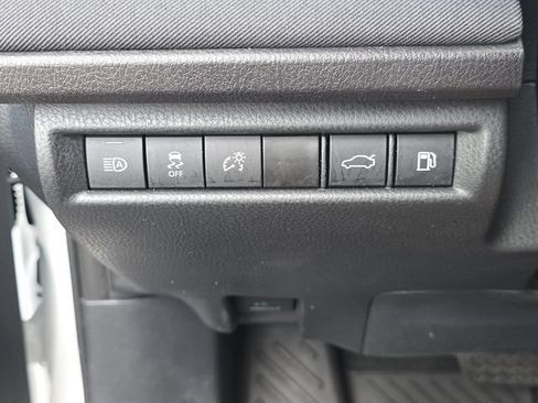 Used 2025 Toyota Camry LE FWD image 23