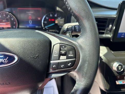 Used 2020 Ford Explorer XLT w/ Equipment Group 202A image 20