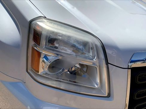 Used 2017 GMC Terrain SLE FWD image 27