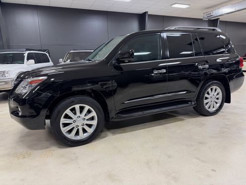 Used 2010 Lexus LX 570 4WD image 12