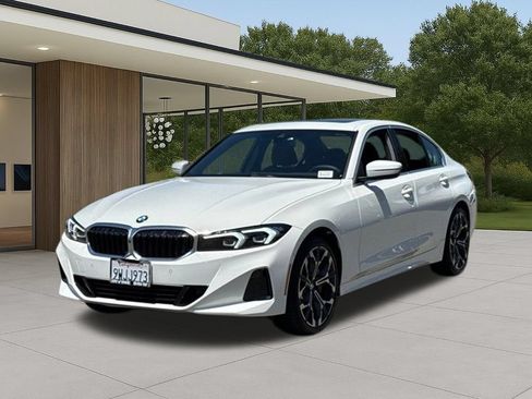 Used 2026 BMW 330i Sedan w/ Parking Assistance Package RWD image 2