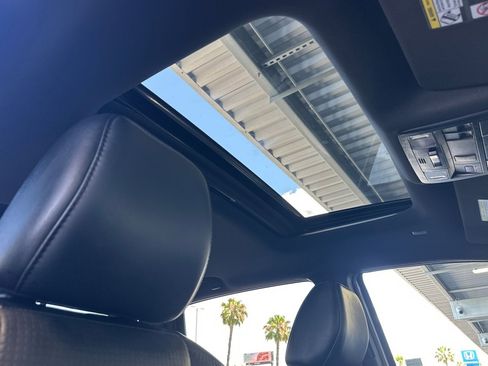 Certified 2022 Toyota Tacoma TRD Off-Road RWD image 15