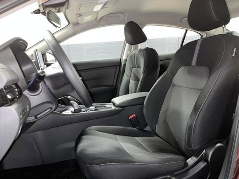 New 2025 Nissan Sentra SV image 29