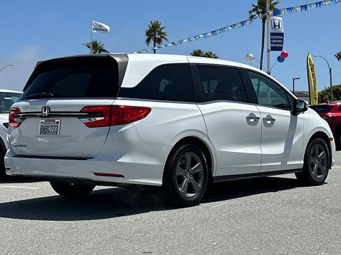 Used 2021 Honda Odyssey EX image 3