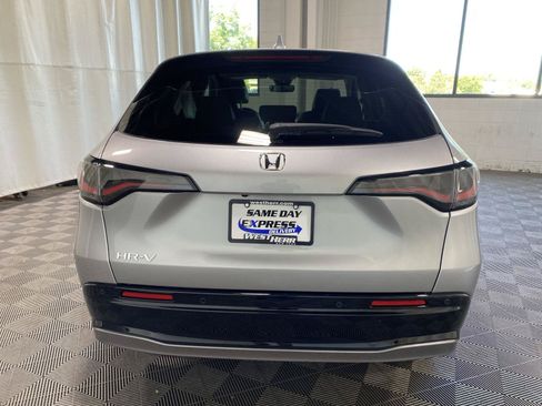 Used 2026 Honda HR-V EX-L image 6