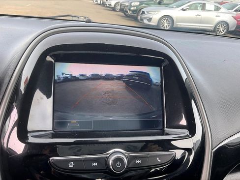 Used 2020 Chevrolet Spark LT image 17